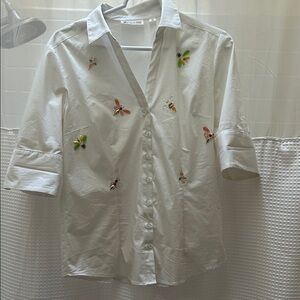 Beautiful New York & Company white Button-Up blouse